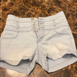 Cute high waisted shorts